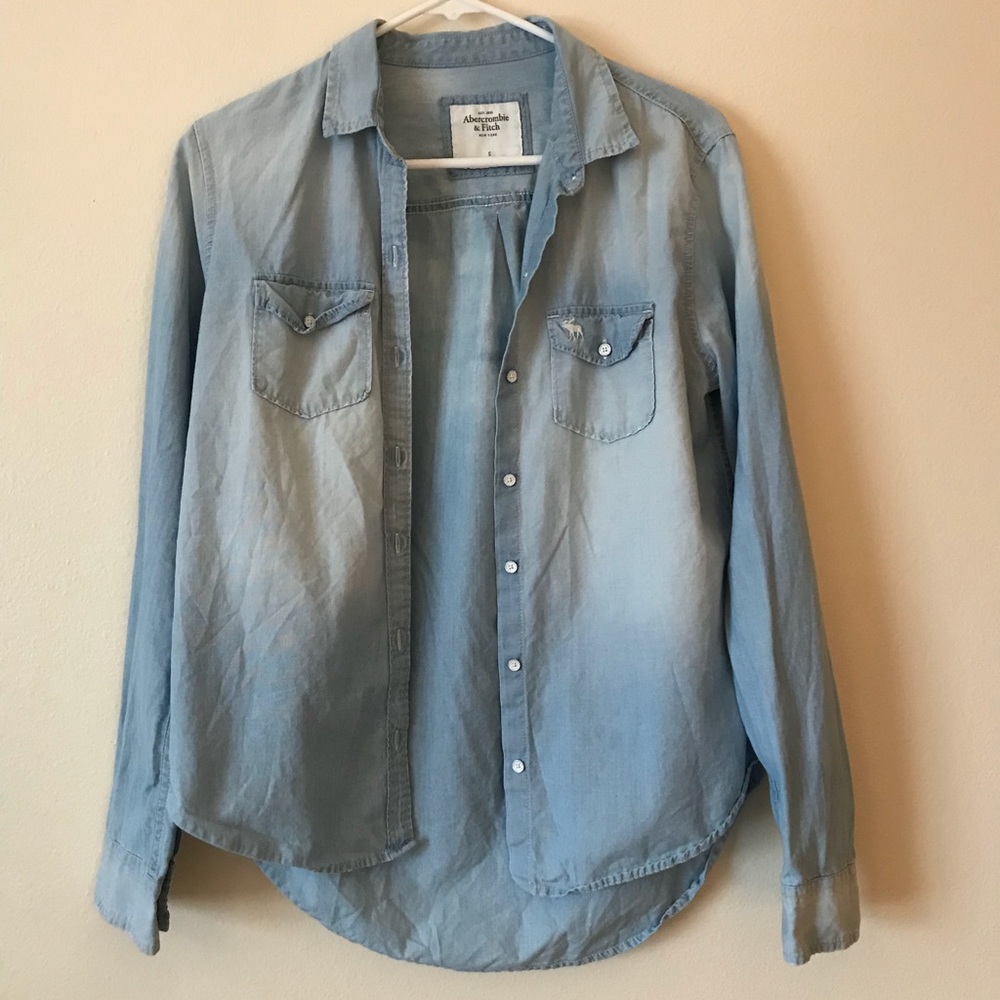 Bottom up denim long sleeve pull over/ shirt
